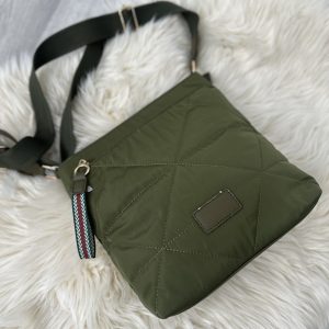 Bolso acolchado bandolera verde