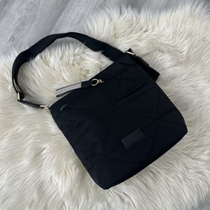 Bolso acolchado bandolera negro