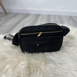 Bandolera cremalleras negra