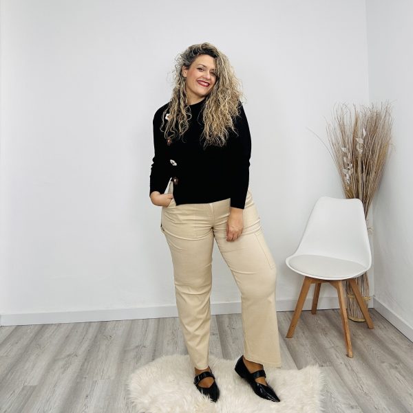 Pantalón  cargo wide leg beige