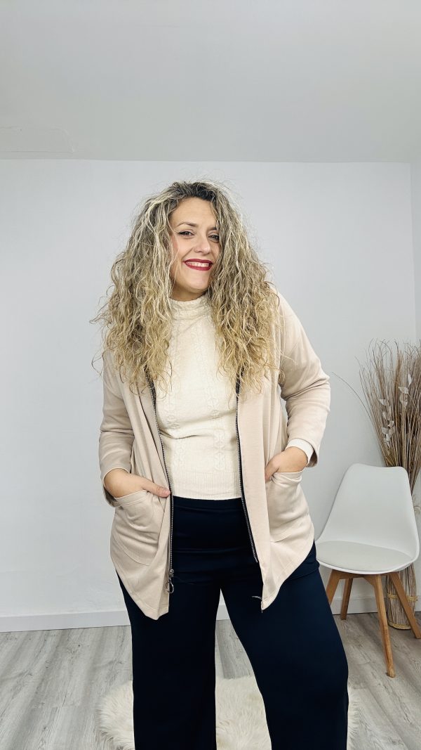 Chaqueta Luisa beige - Imagen 2