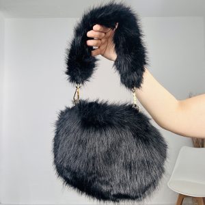 Bolso Peluche negro