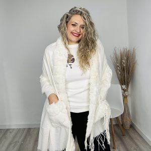 Pañoleta Navidad marfil